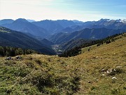 73 Dal Passo di Monte Colle (1938 m) scendo sul sent. 118 a Piazzatorre